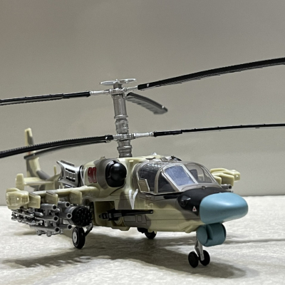 ​Mô hình Trực Thăng Kamov Ka-52 Alligator 1/72 nhựa lắp ráp