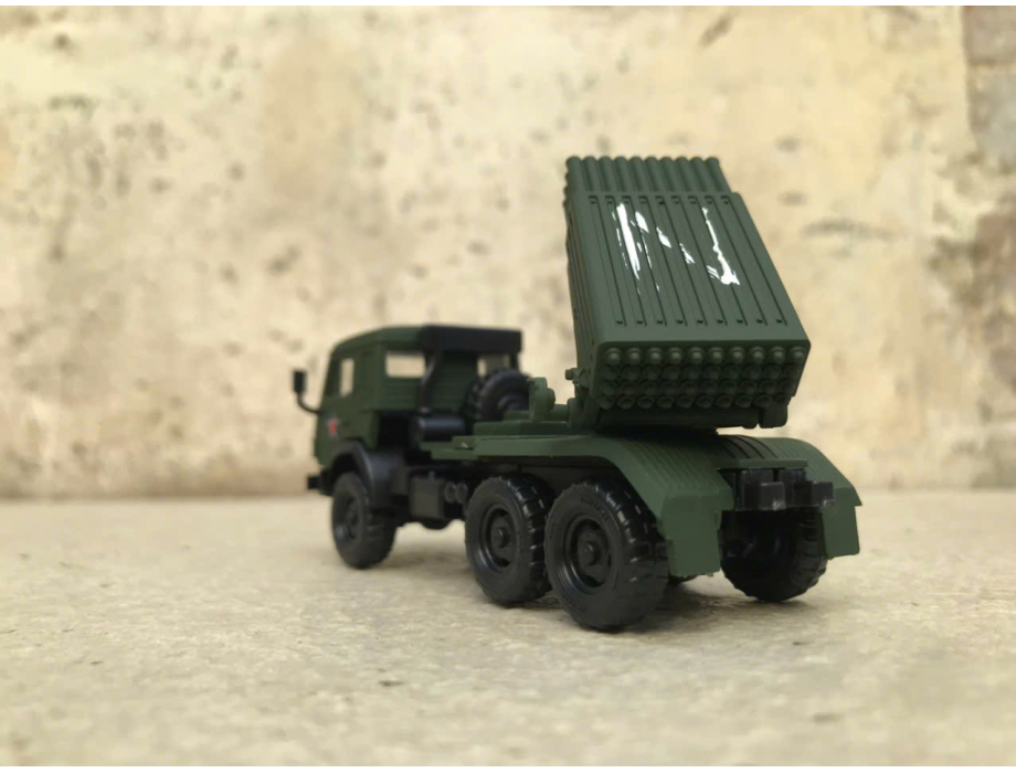 ​Mô hình quân sự xe KAMAZ Gran-k (Lắp ráp) tỷ lệ 1:72 