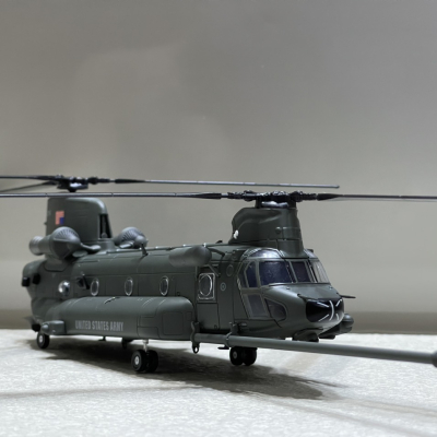 ​Mô hình Kim loại Máy bay Trực Thăng vận tải hạng nặng MH-47G chinook  tỷ lệ 1:72