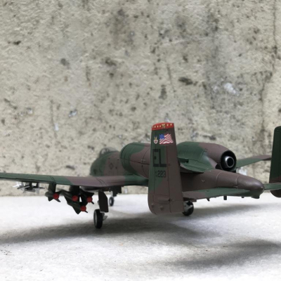 Mô hình Máy bay A-10 Thunderbolt II tỷ lệ 1:72