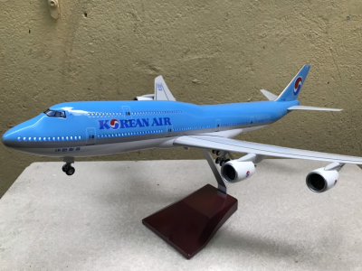 Mô hình máy bay Boeing 747-400 Korean Air  tỷ lệ 1:130