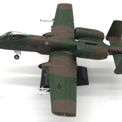 Mô hình Máy bay cường kích A-10 tỷ lệ 1:72