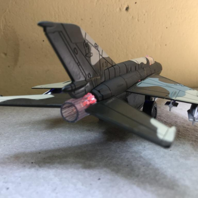 Mô hình Máy bay đồ chơi MIG-21 kim loại &ABS