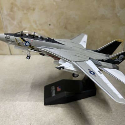 ​Mô hình Máy bay F-14A VF-84 Jolly Rogers tỷ lệ 1:100