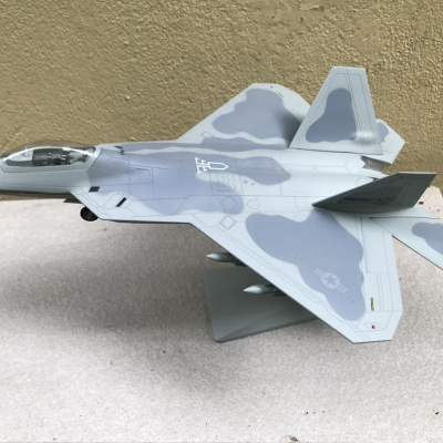 Mô hình Máy bay F- 22 Raptor F-22 Raptor tỷ lệ 1:48