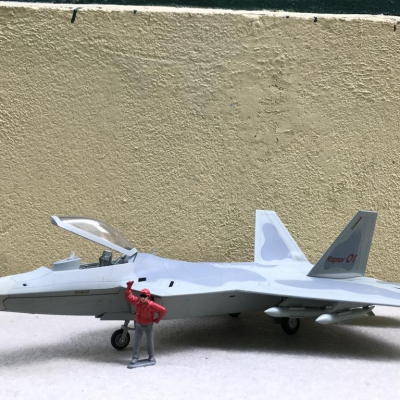 Mô hình Máy bay F- 22 Raptor F-22 Raptor tỷ lệ 1:48