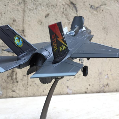 Mô hình Máy bay F- 35B Lightning II  tỷ lệ 1:72