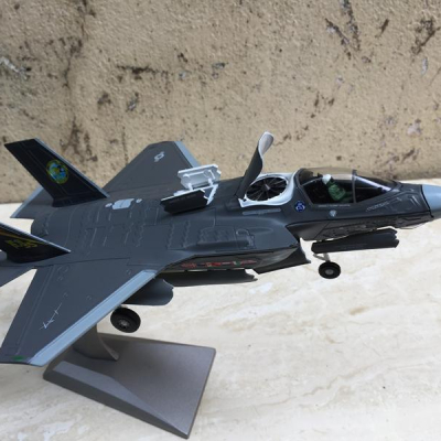 Mô hình Máy bay F- 35B Lightning II  tỷ lệ 1:72