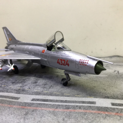 Mô hình máy bay MIG-21 số hiệu 4324 Bảo bối của Việt Nam tỷ lệ 1:48