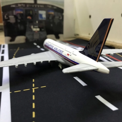 Mô hình máy bay Singapore Airlines A380  tỷ lệ 1:350