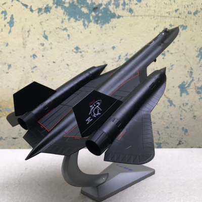 Mô hình Máy bay SR-71a BlackBird  tỷ lệ 1:72