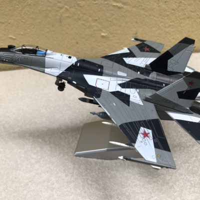 Mô hình Máy bay SU-35 Super Flanke tỷ lệ 1:100