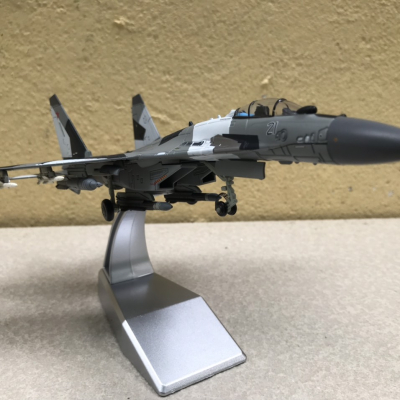 Mô hình Máy bay SU-35 Super Flanke tỷ lệ 1:100