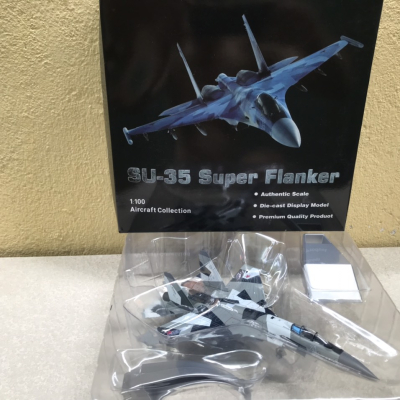 Mô hình Máy bay SU-35 Super Flanke tỷ lệ 1:100