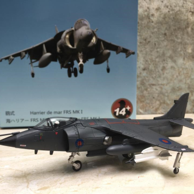 Mô hình Máy bay Tiêm kích BAE Sea Harrier II tỷ lệ 1:72
