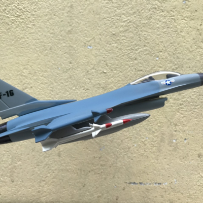 Mô hình Máy báy Tiêm kich F-16 Nhựa ABS tỷ lệ 1:72 