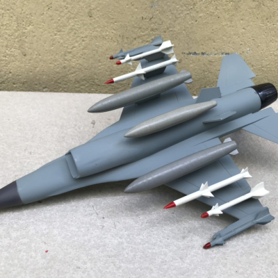 Mô hình Máy báy Tiêm kich F-16 Nhựa ABS tỷ lệ 1:72 