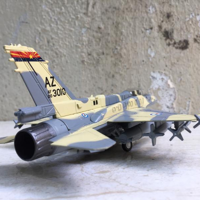 Mô hình Máy bay Tiêm kích F-16EF tỷ lệ 1:72