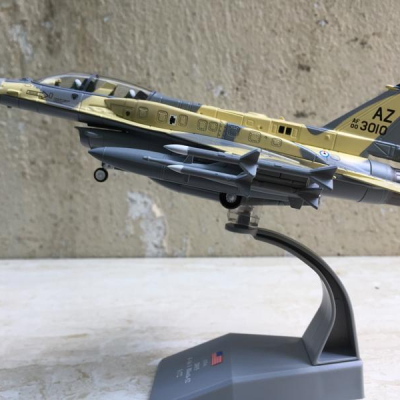 Mô hình Máy bay Tiêm kích F-16EF tỷ lệ 1:72
