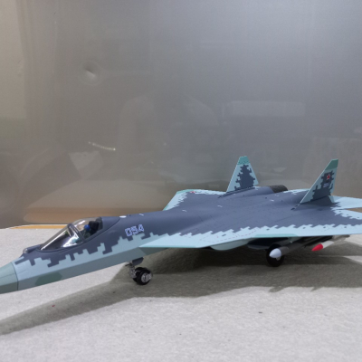 ​Mô hình Máy bay tiêm kích Sukhoi SU-57 tỷ lệ 1:48