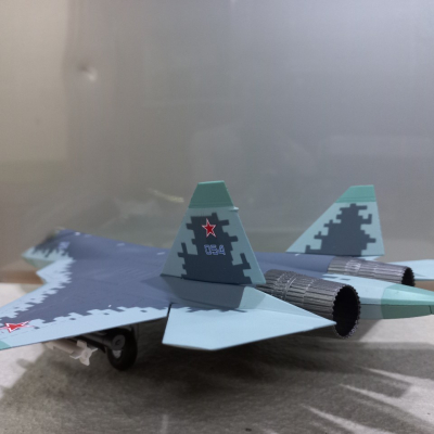 ​Mô hình Máy bay tiêm kích Sukhoi SU-57 tỷ lệ 1:48