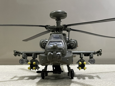 ​Mô hình máy bay Trực Thăng AH-64D Apache tỷ lệ 1:46