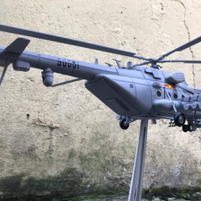 Mô hình máy bay Trực Thăng MI-171 sh tỷ lệ 1:48