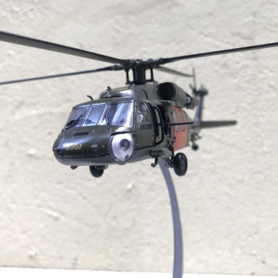 Mô hình máy bay Trực Thăng UH-60M Black Hawk 51C tỷ lệ  1:72