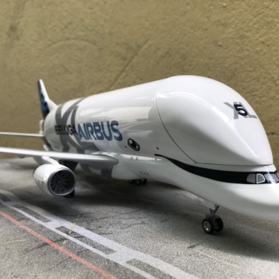 Mô hình máy bay vận tải AIRBUS Beluga tỷ lệ 1:150