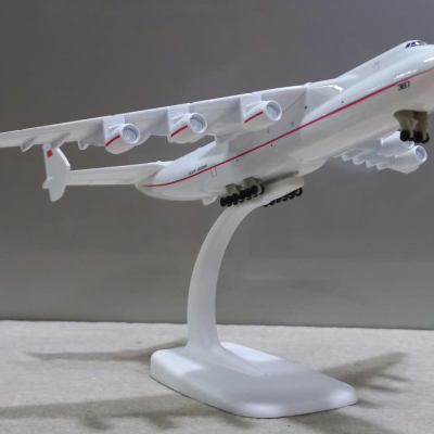 Mô hình máy bay Vận tải An-225 CCCP tỷ lệ 1:400