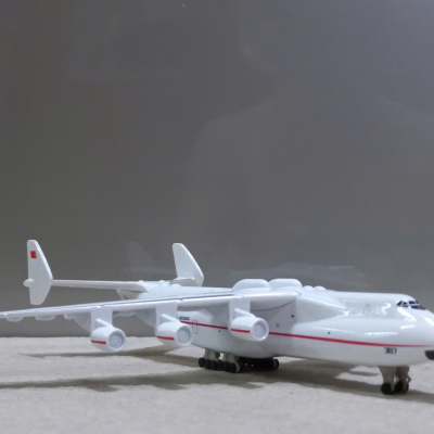 Mô hình máy bay Vận tải An-225 CCCP tỷ lệ 1:400