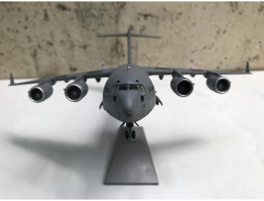 Mô hình Máy bay vận tải C 17 Globemaster III tỷ lệ 1:200