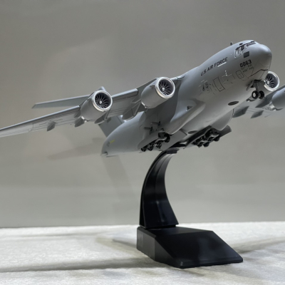 ​Mô hình Máy bay vận tải C-17 U.S AIR FORCE tỷ lệ 1:200