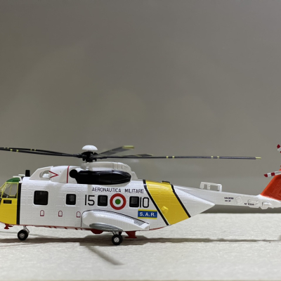 ​Mô hình Trực Thăng Agusta HH-3F Pelican Cứu hộ tỷ lệ 1/100