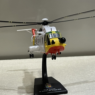 ​Mô hình Trực Thăng Agusta HH-3F Pelican Cứu hộ tỷ lệ 1/100