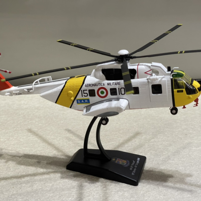 ​Mô hình Trực Thăng Agusta HH-3F Pelican Cứu hộ tỷ lệ 1/100
