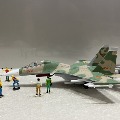​Mô hình trưng bày Sukhoi SU-30 Mk2 Việt Nam tỷ lệ 1:100 kim loại