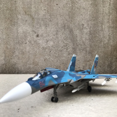 ​Mô hình máy bay Sukhoi SU-33 Flaker D tỷ lệ 1:100 