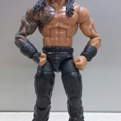 ​Nhân Vật SmackDown WWE Elite Roman Reigns 18cm