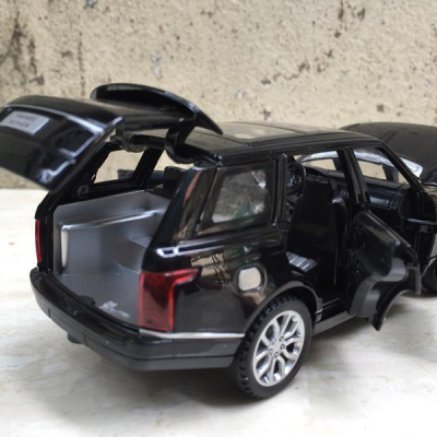 Đồ chơi mô hình xe Ô TÔ Range Rover - 1:32