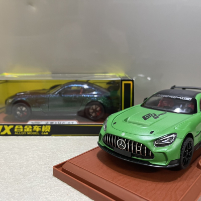 ​Mô hình ô tô MERCEDES AMG GT2PRO tỷ lệ 1:24