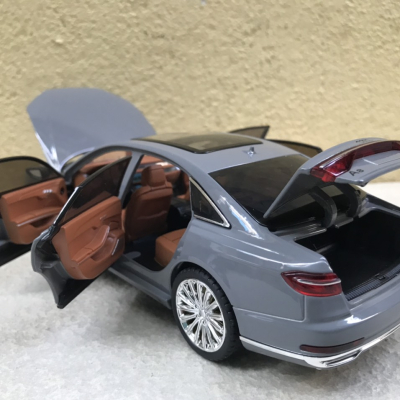 Mô hình ô tô xe Audi A8 2024 tỷ lệ 1:24
