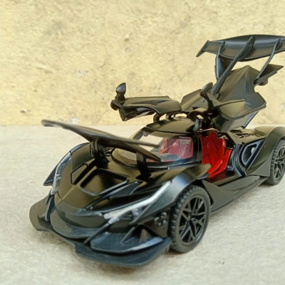 ​Mô hình siêu xe Apollo IE tỷ lệ 1:32