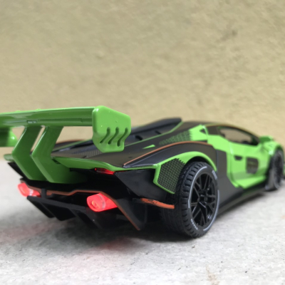 Mô hình siêu xe Lamborghini Essenza SCV12 tỷ lệ 1:32