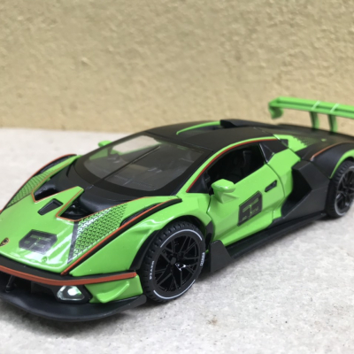 Mô hình siêu xe Lamborghini Essenza SCV12 tỷ lệ 1:32