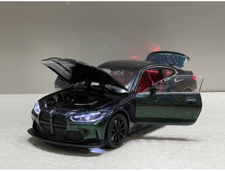 ​Mô hình xe 2 cửa BMW G82 tỷ lệ 1:24 kim loại 20CM