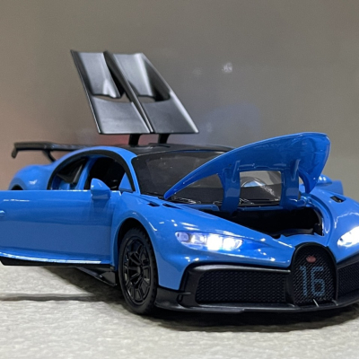 ​Mô hình xe Bugatti Chiron Sport tỷ lệ 1:32