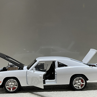 ​Mô hình xe Dodge Charger R/T Fast & Furious tỷ lệ 1:24