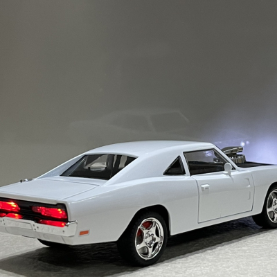 ​Mô hình xe Dodge Charger R/T Fast & Furious tỷ lệ 1:24