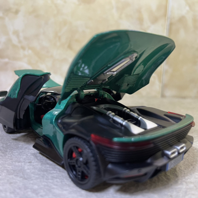 ​Mô hình xe Ferrari Daytona SP3 tỷ lệ 1:32